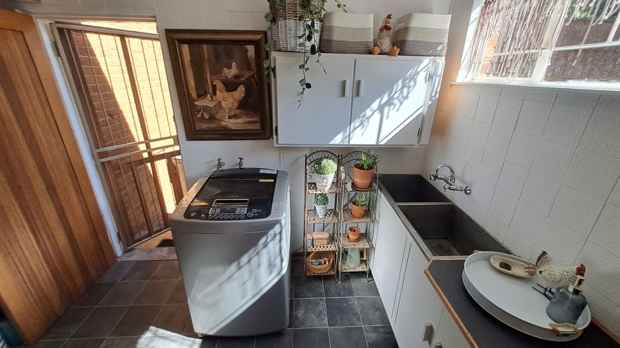 7 Bedroom Property for Sale in Universitas Free State